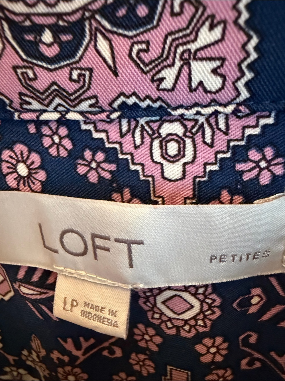 LOFT Navy Blue Printed Long-Sleeve Tie-Waist Dress - Picture 2 of 4
